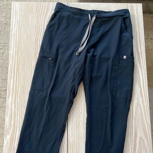 Figs Yola skinny scrub pants, size S